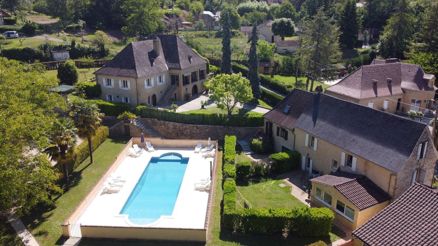 Petites Maisons Avec Piscine Сарла-ла-Канеда Екстериор снимка