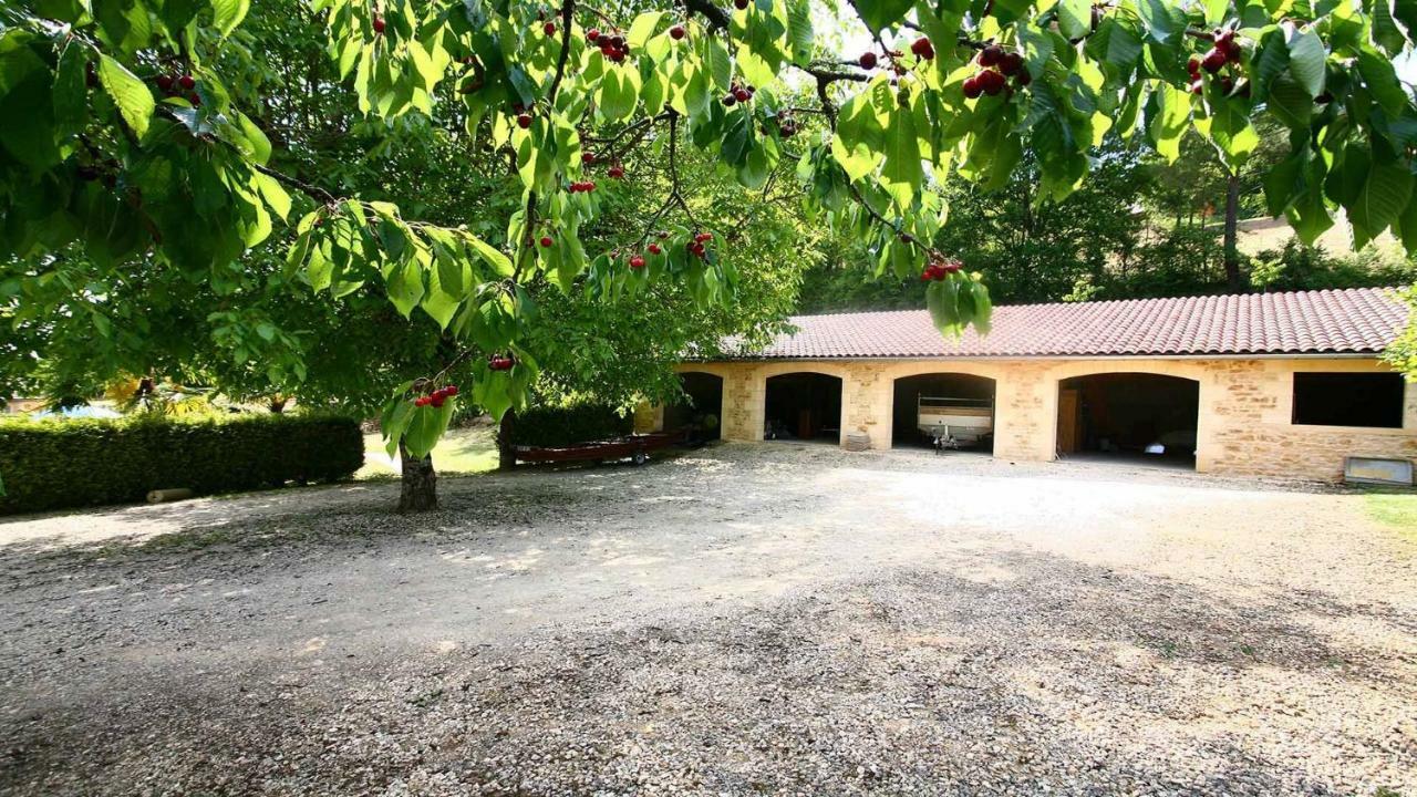 Petites Maisons Avec Piscine Сарла-ла-Канеда Екстериор снимка