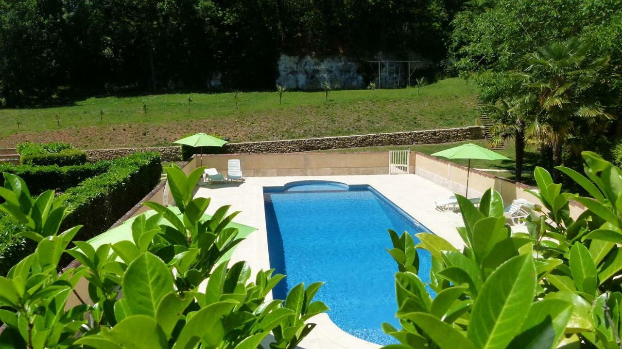 Petites Maisons Avec Piscine Сарла-ла-Канеда Екстериор снимка